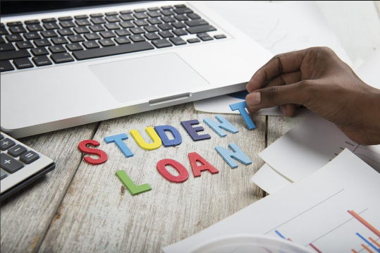 what-is-the-benefit-of-privately-issued-student-loans